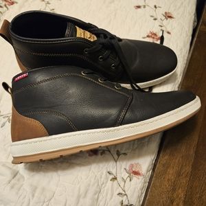 Levis shoes. Size 10.5 new worn 1 time